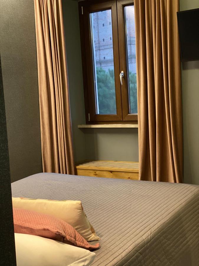 La Taverna Antica Rooms Pescara Bagian luar foto